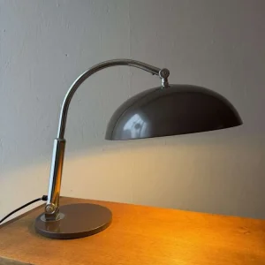 Hala bureaulamp model 144 Busquet bronskleurig bruin jaren 50